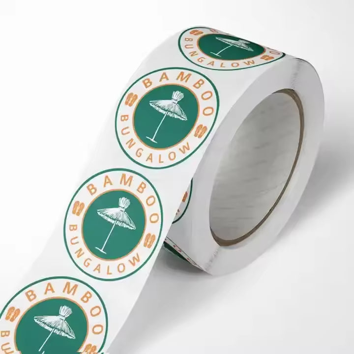 Autocollants en PVC auto-adhésifs personnalisés, autocollants en vinyle découpés, impression imperméable, logo de dessin animé mignon, autocollants personnalisés